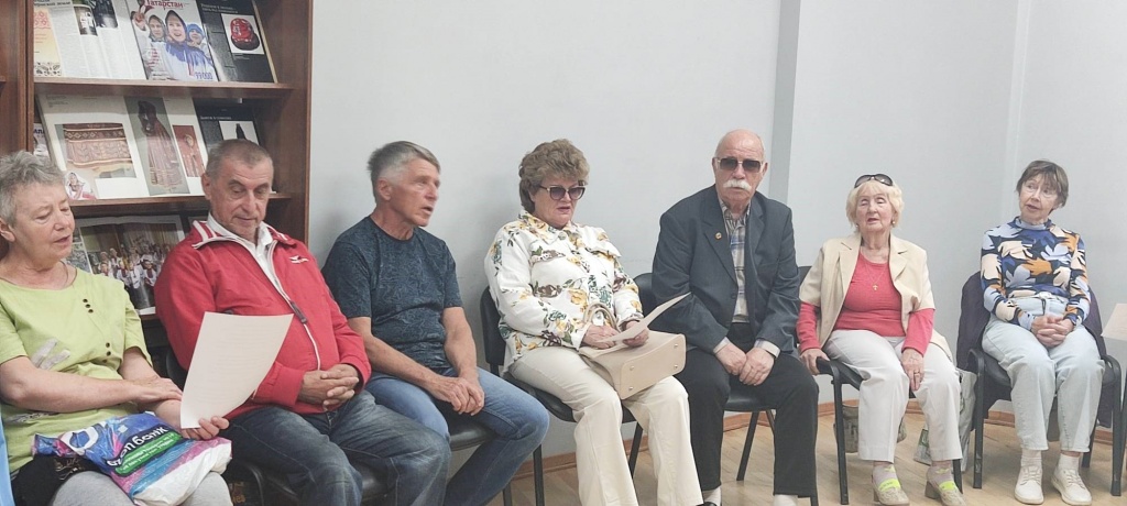 Отдел культурных проектов и коммуникаций провёл фольклорные посиделки «Кладовая народной мудрости»