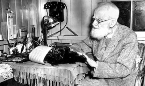 Книжная выставка «Искусство мысли и остроумия. Творчество Бернарда Шоу: к 170-летию со дня рождения писателя»
