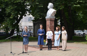 В Саратове в Пушкинский день России в третий раз прошел Литературный собор