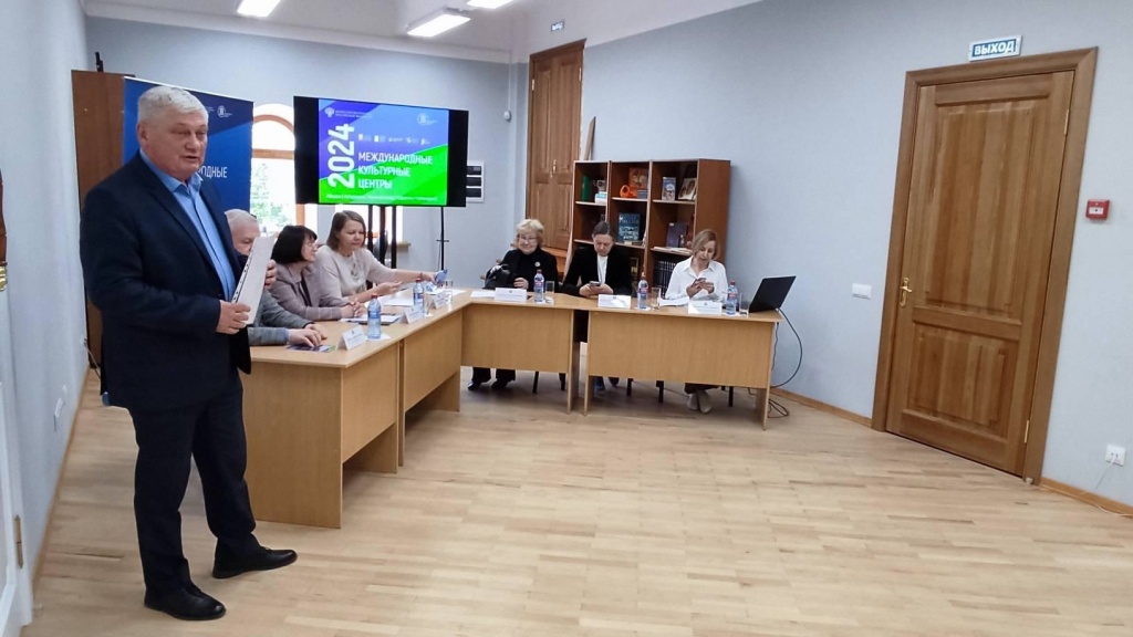 Библиотека принимала участников круглого стола «Наследие Пушкина, Глинки и Шнитке: будущее русского искусства сквозь призму новых технологий»